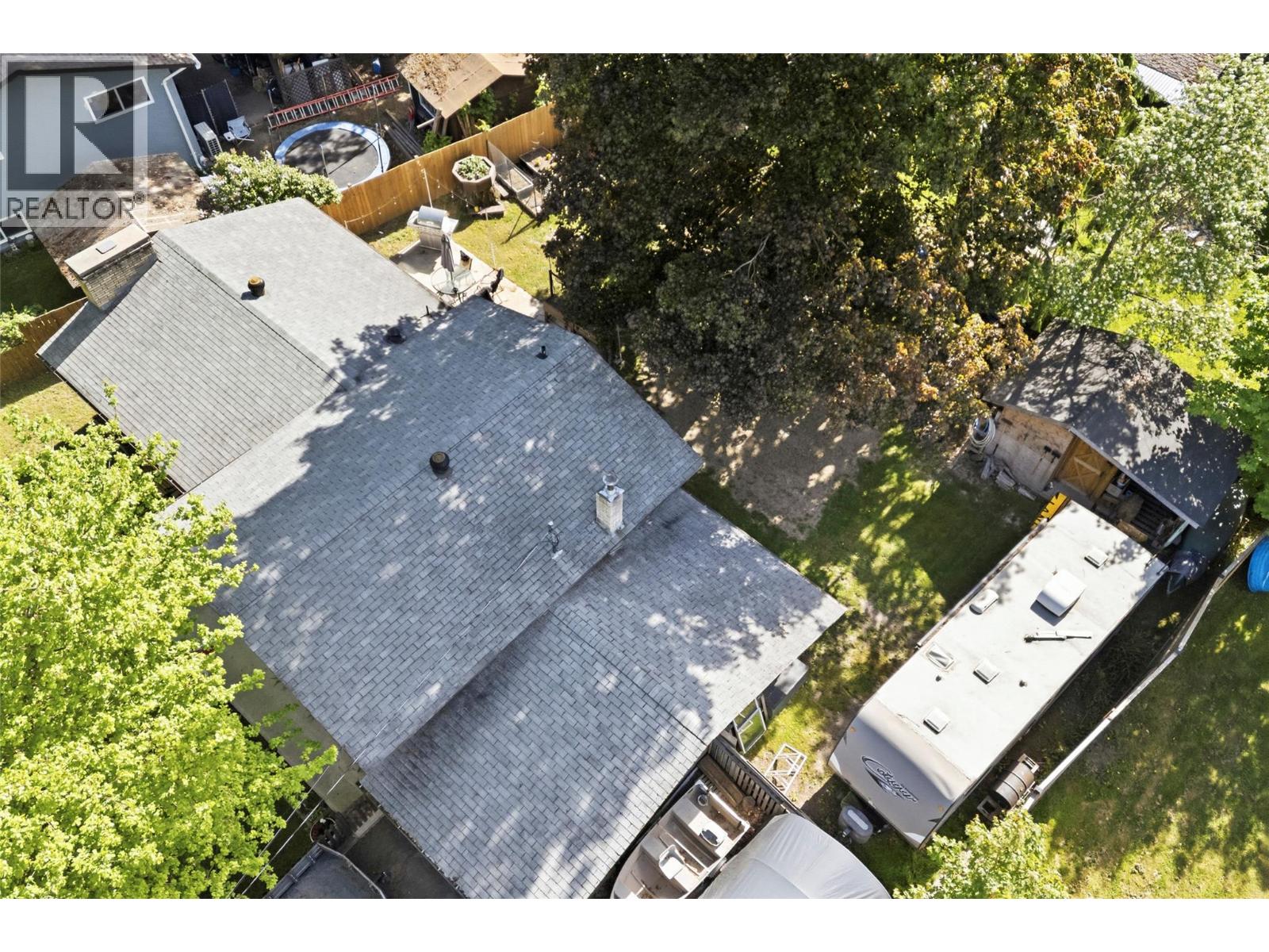 606 Riverside Avenue - 58