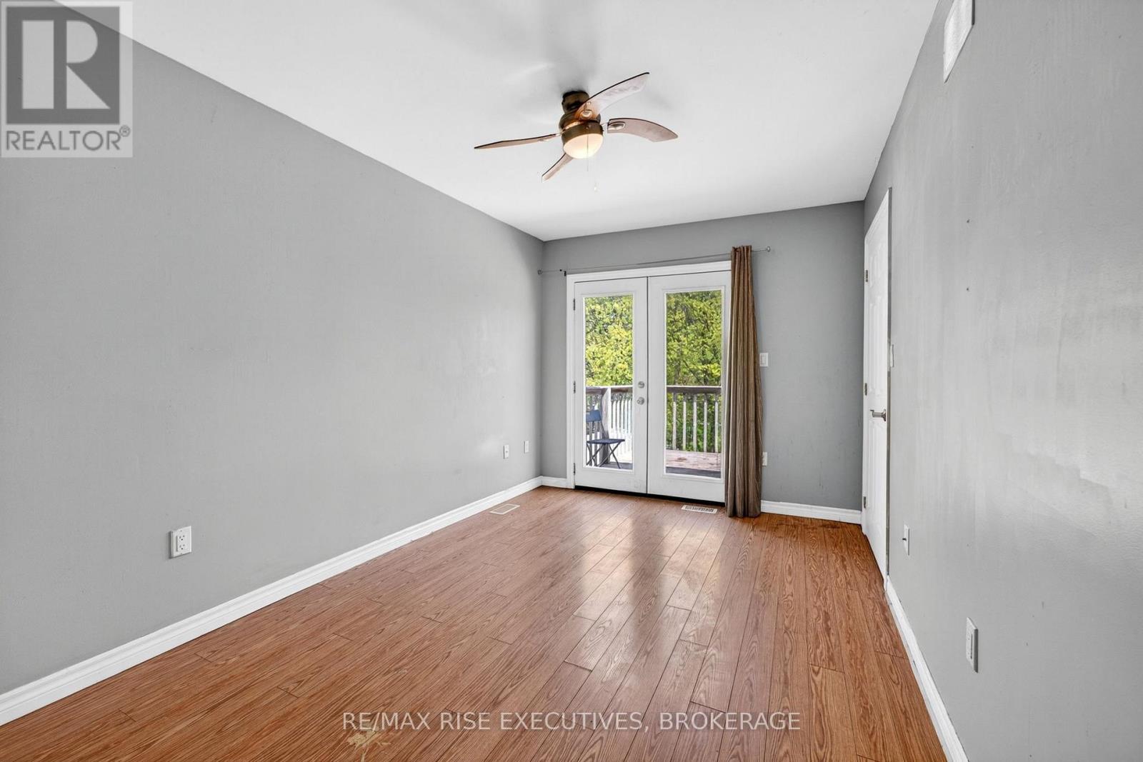 29 SEVENTH AVENUE - 22