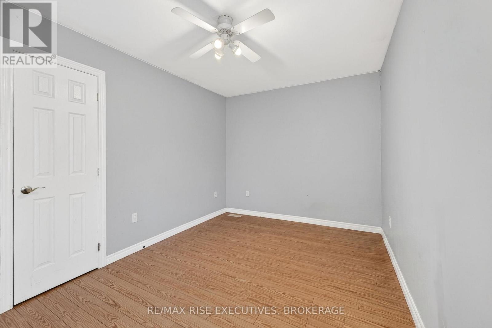 29 SEVENTH AVENUE - 24