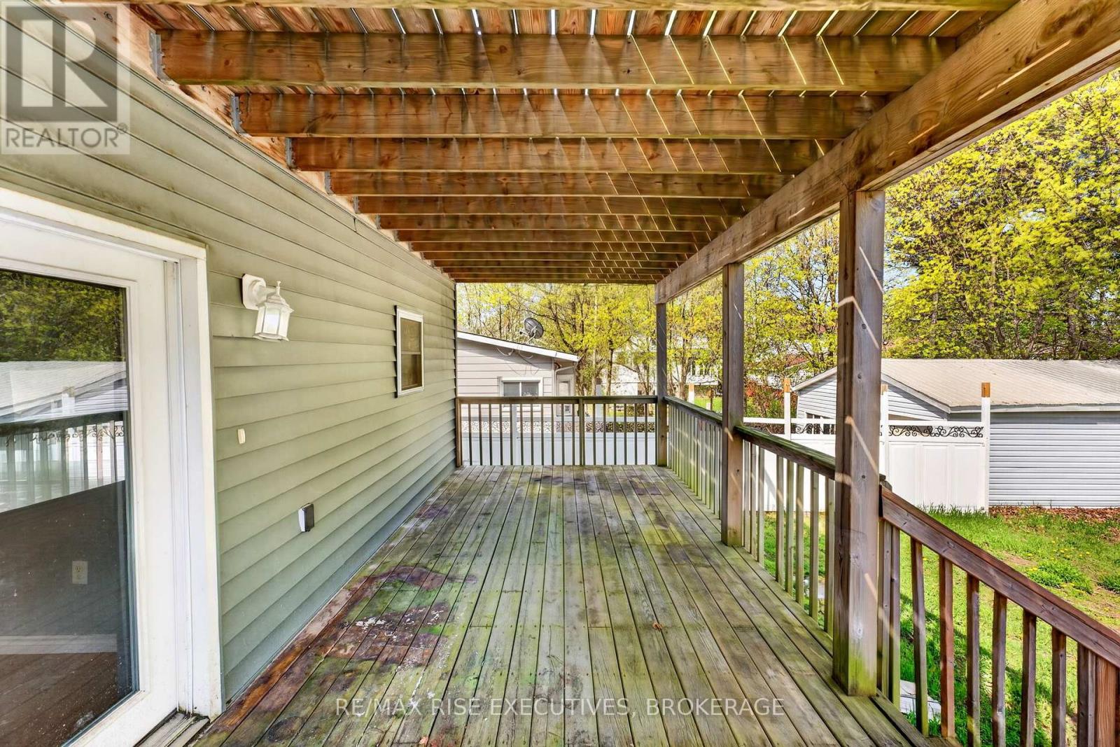 29 SEVENTH AVENUE - 36