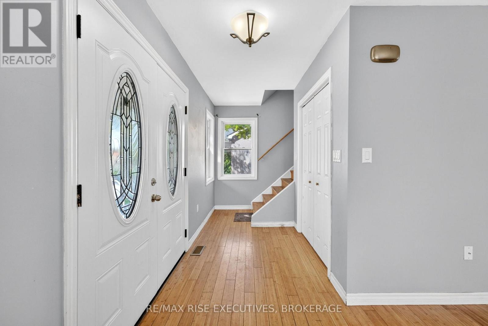 29 SEVENTH AVENUE - 4