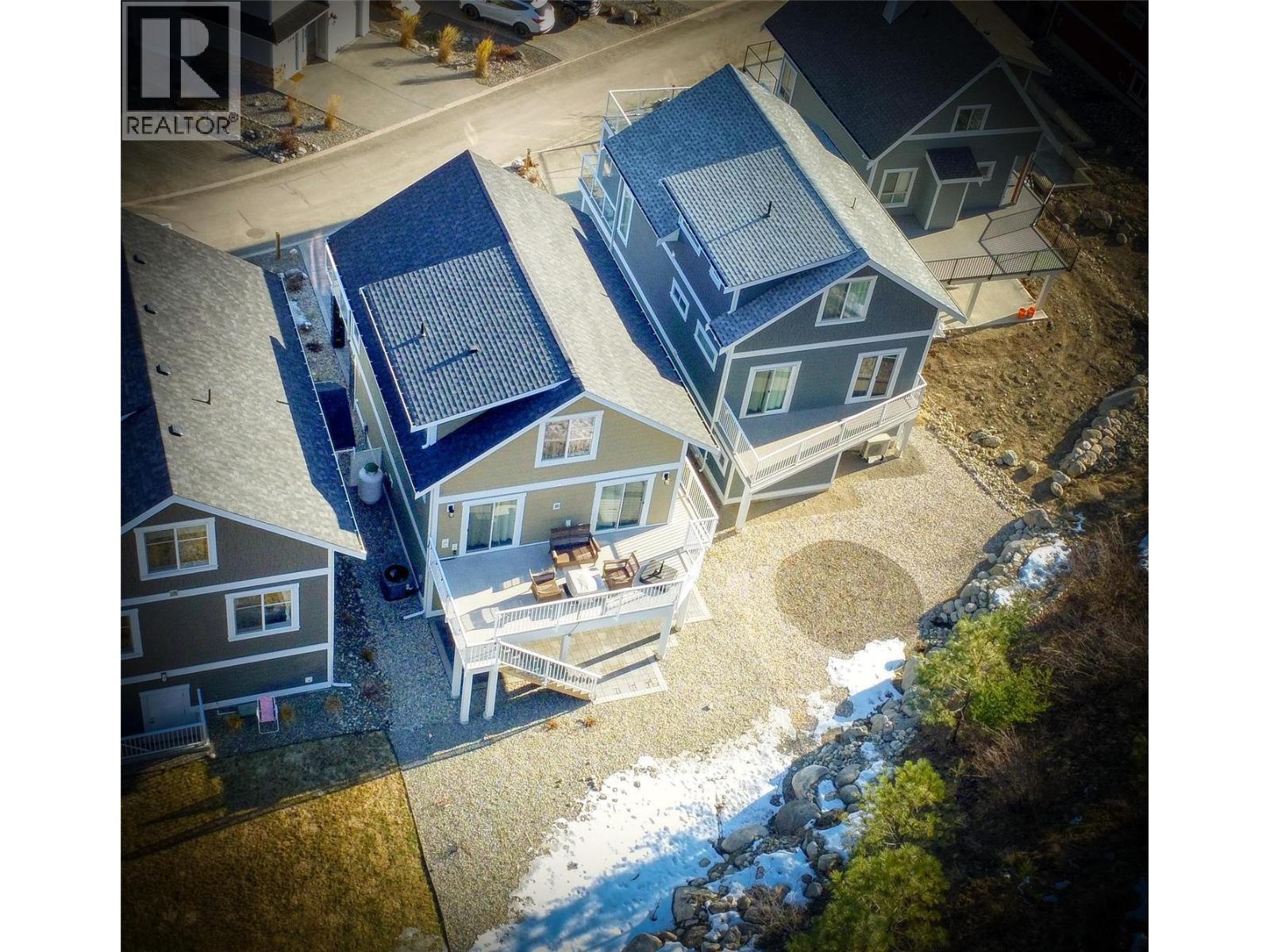 302 6742 Marbella Loop, Kelowna