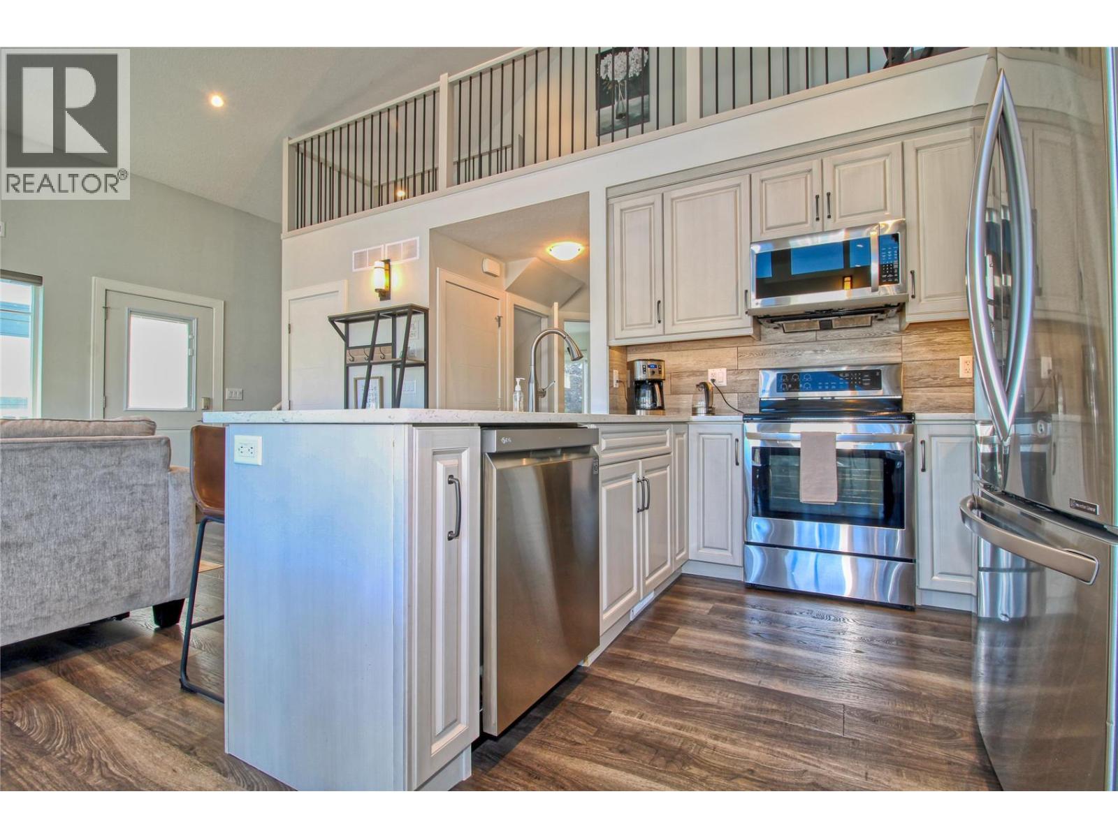 302 6742 Marbella Loop, Kelowna
