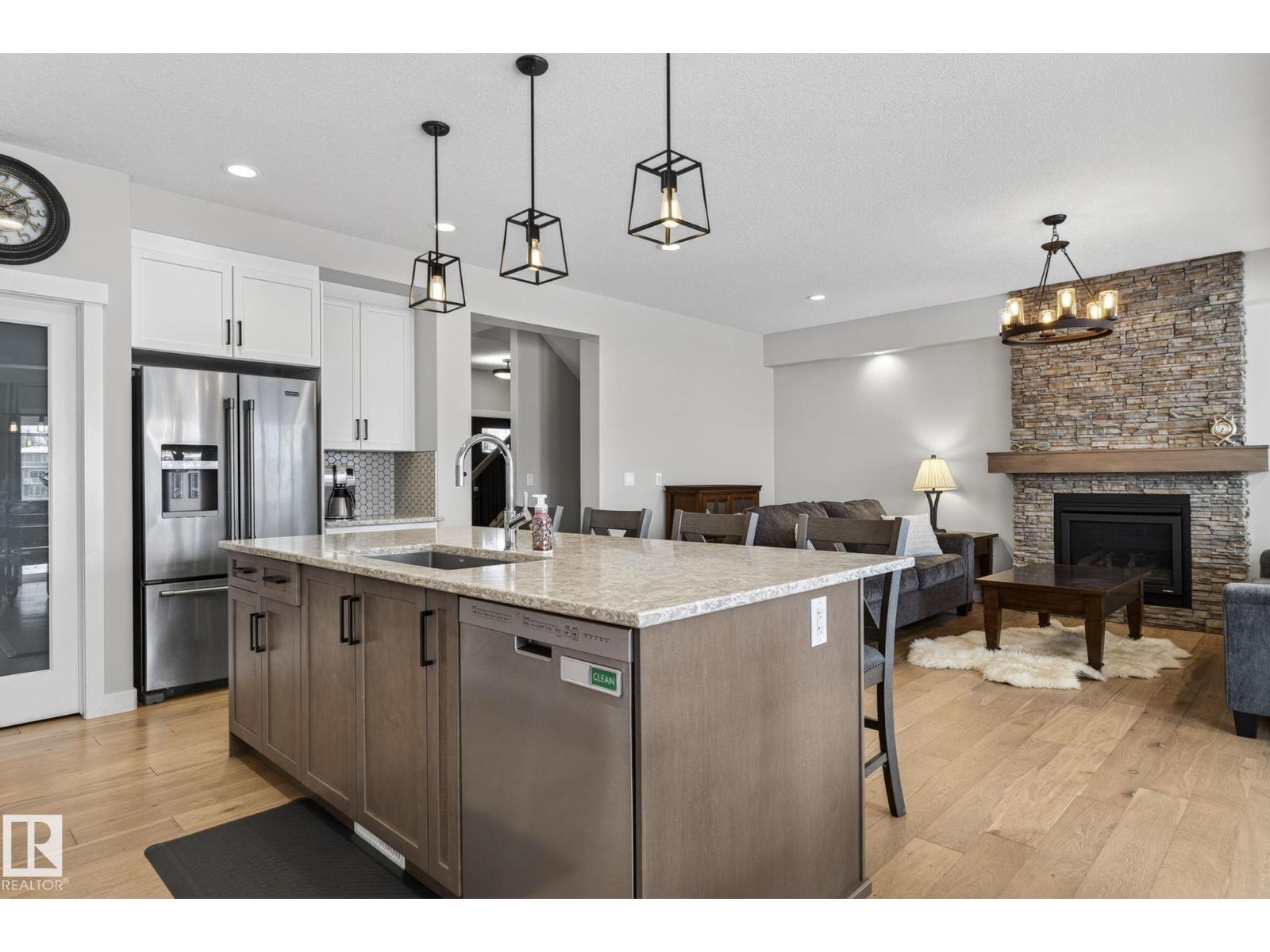 2728 202 ST NW - 15