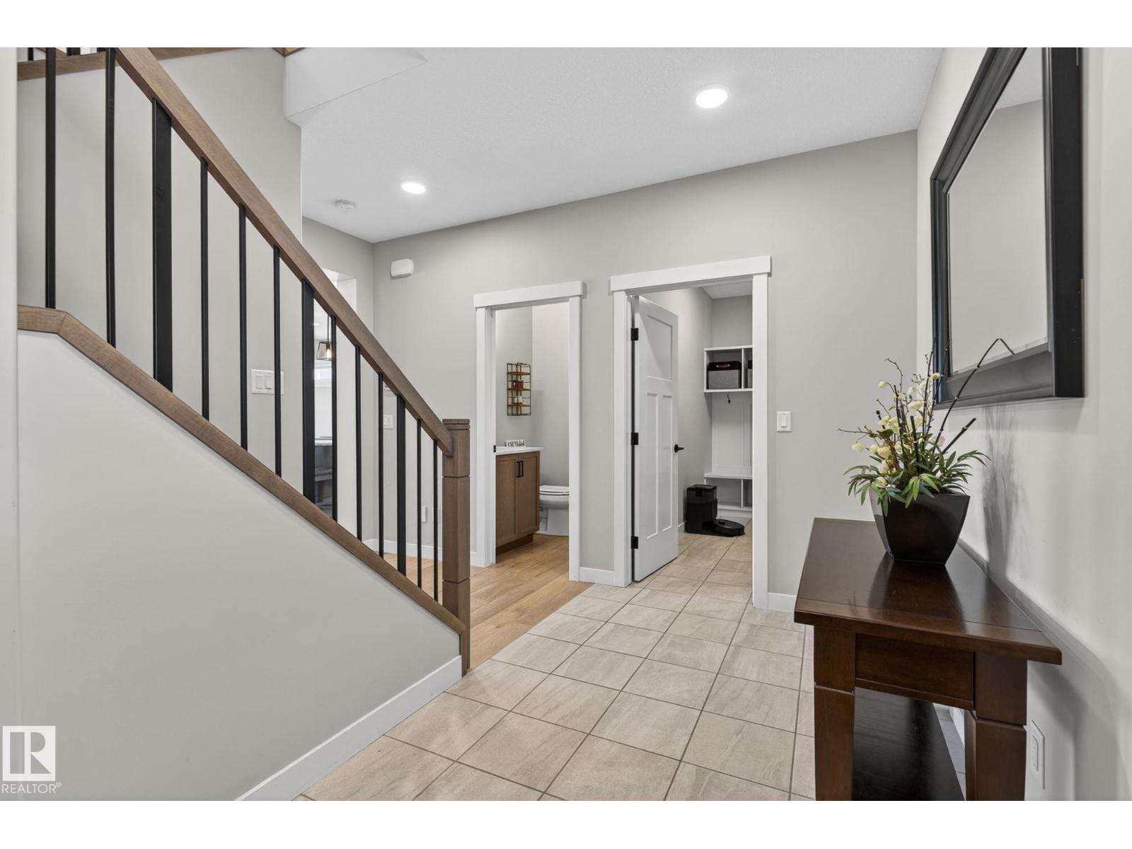 2728 202 ST NW - 5