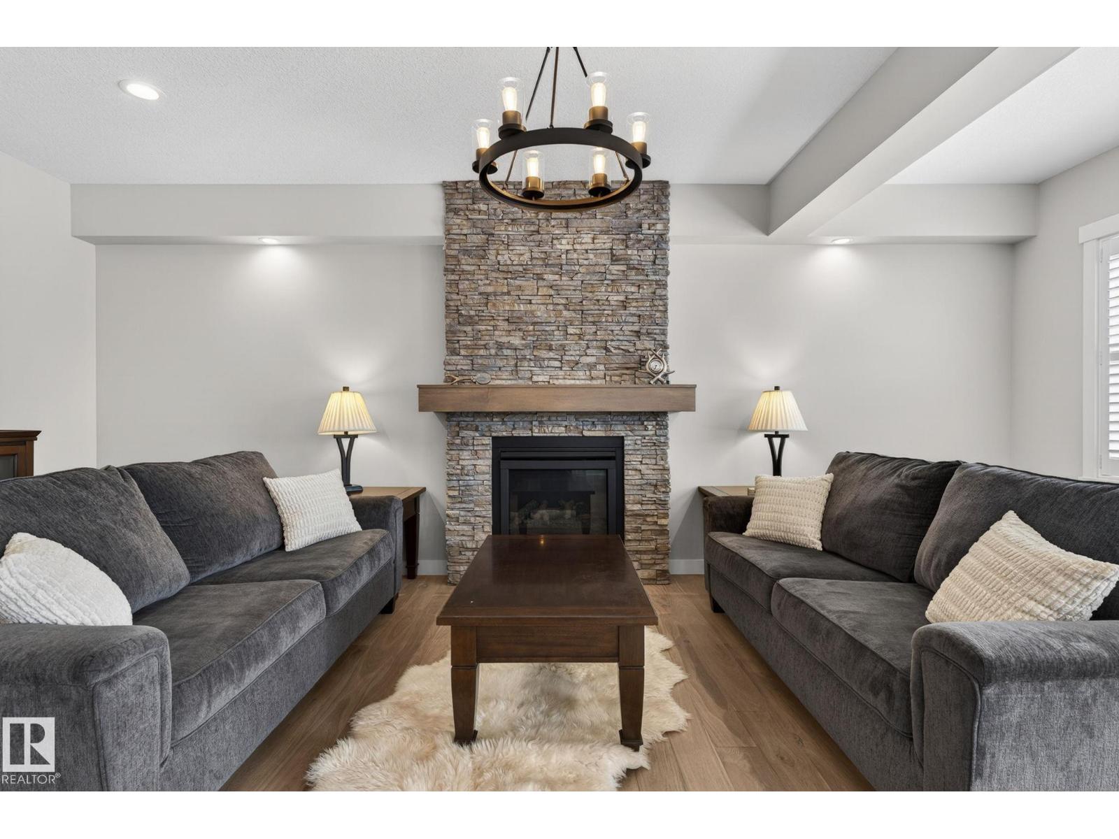 2728 202 ST NW - 24
