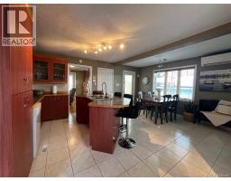 Kitchen/Dining room - 120 34th Avenue, Edmundston, NB E3V2T6 Photo 8