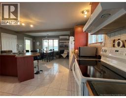 Living room - 120 34th Avenue, Edmundston, NB E3V2T6 Photo 7