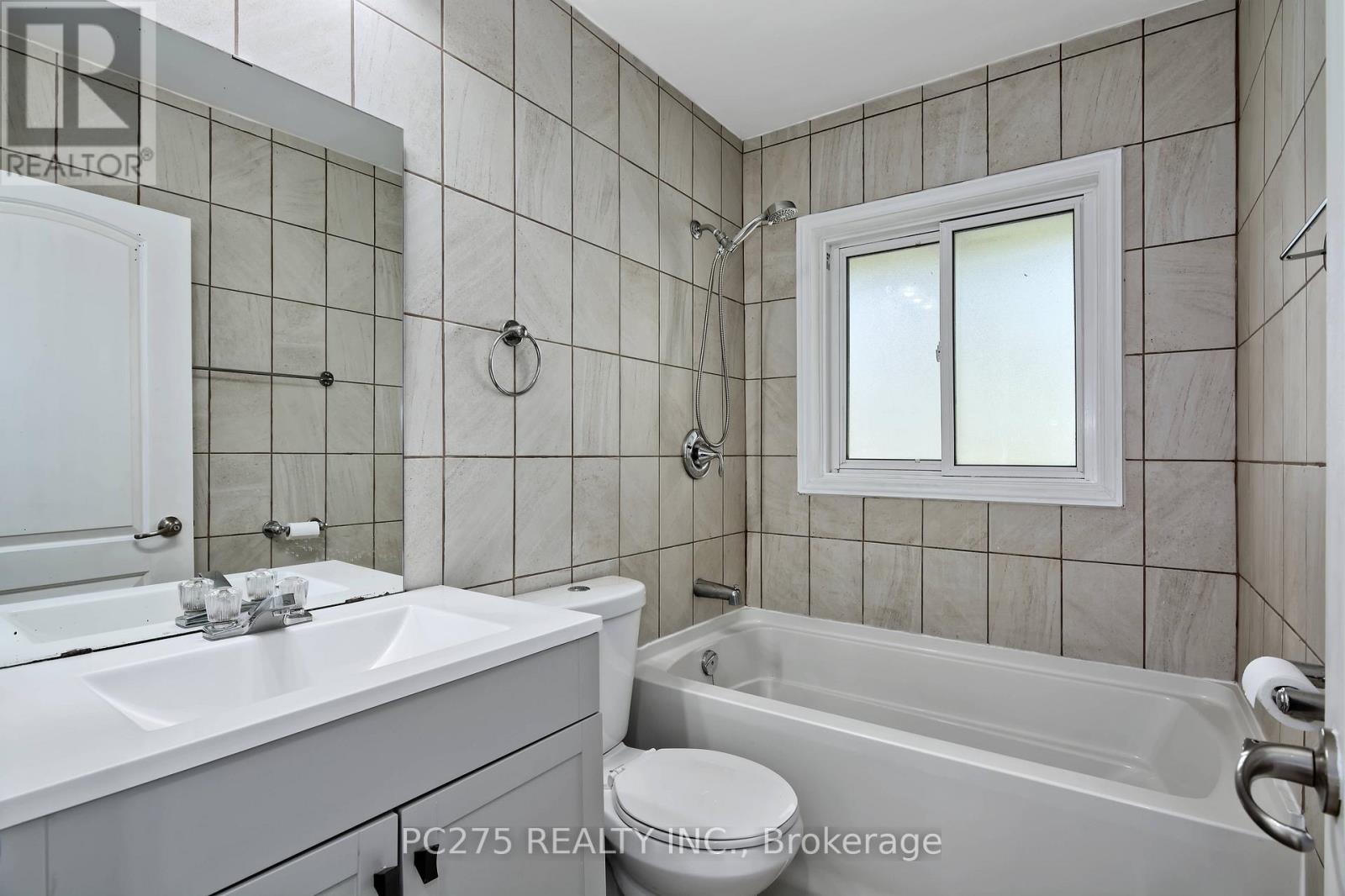 202 MICHAELMAS STREET - 11