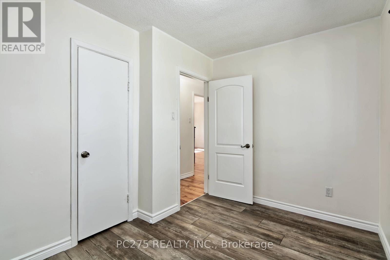 202 MICHAELMAS STREET - 13
