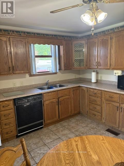 28 DIEPPE DRIVE - 8