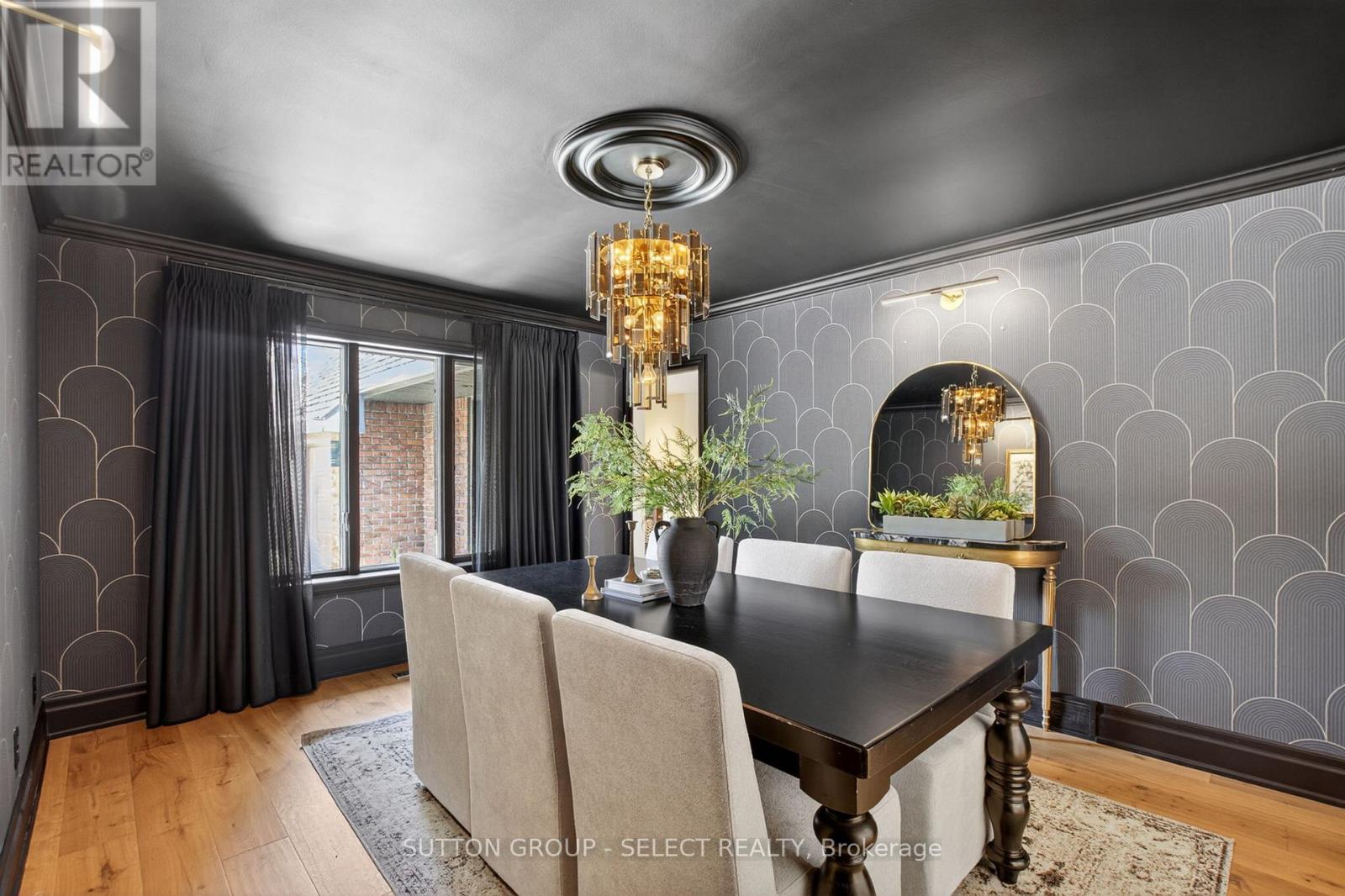 8 TALLWOOD CIRCLE - 15