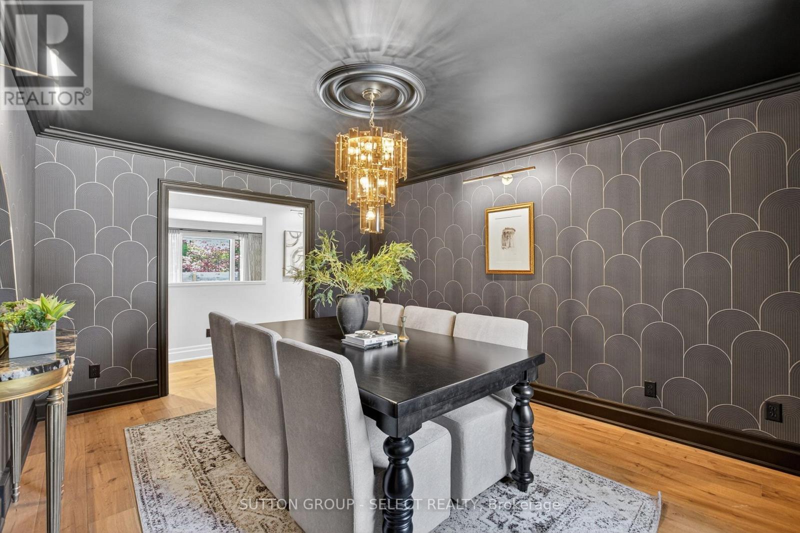 8 TALLWOOD CIRCLE - 16