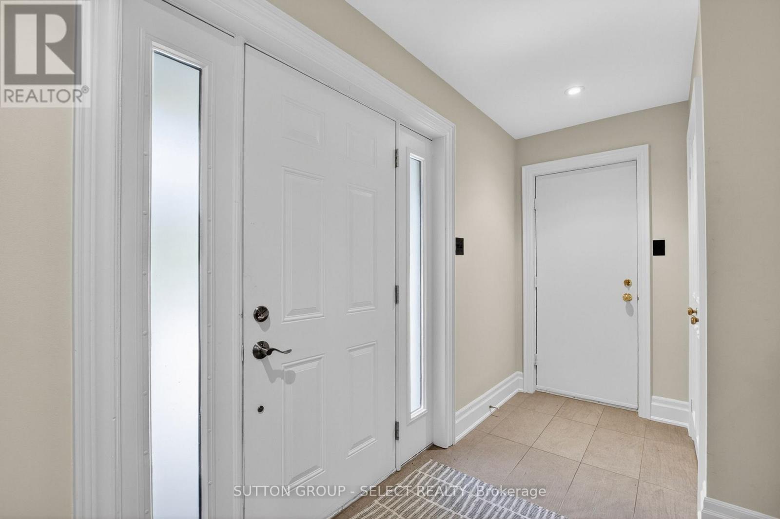 8 TALLWOOD CIRCLE - 17