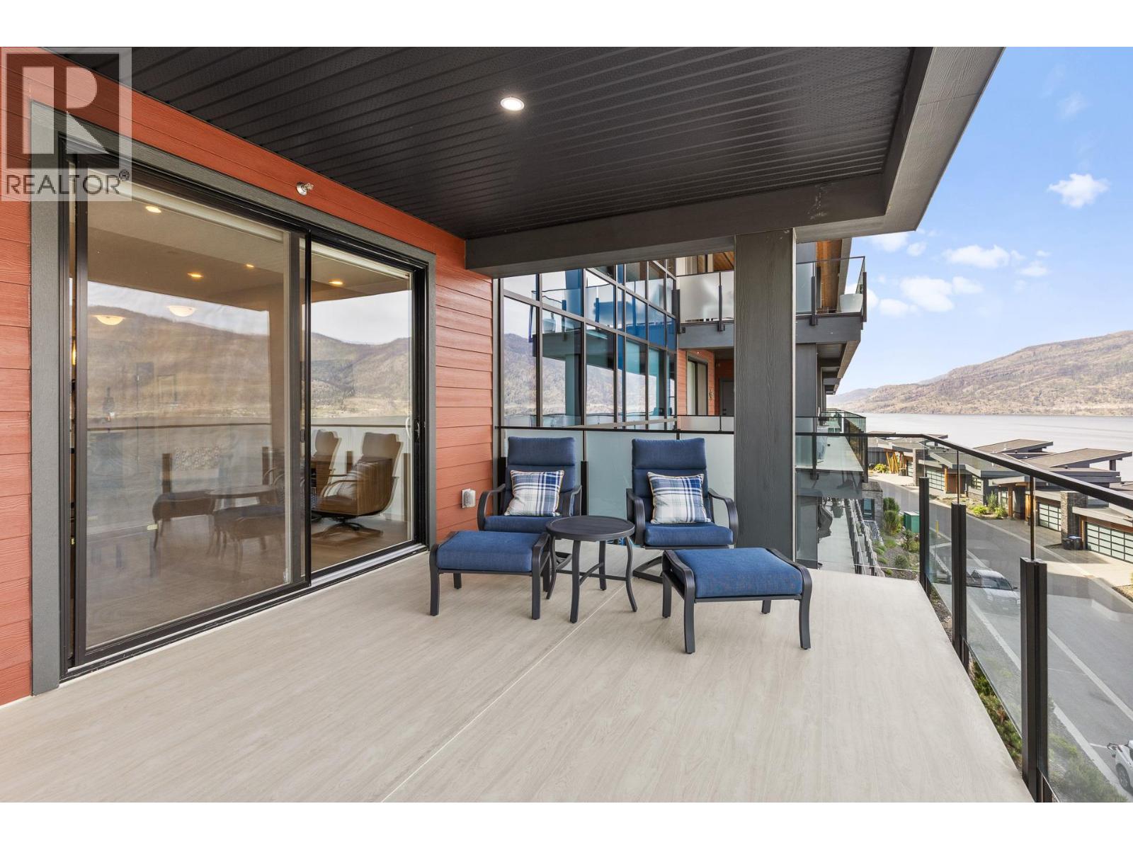 #302 3475 Granite Close - 15