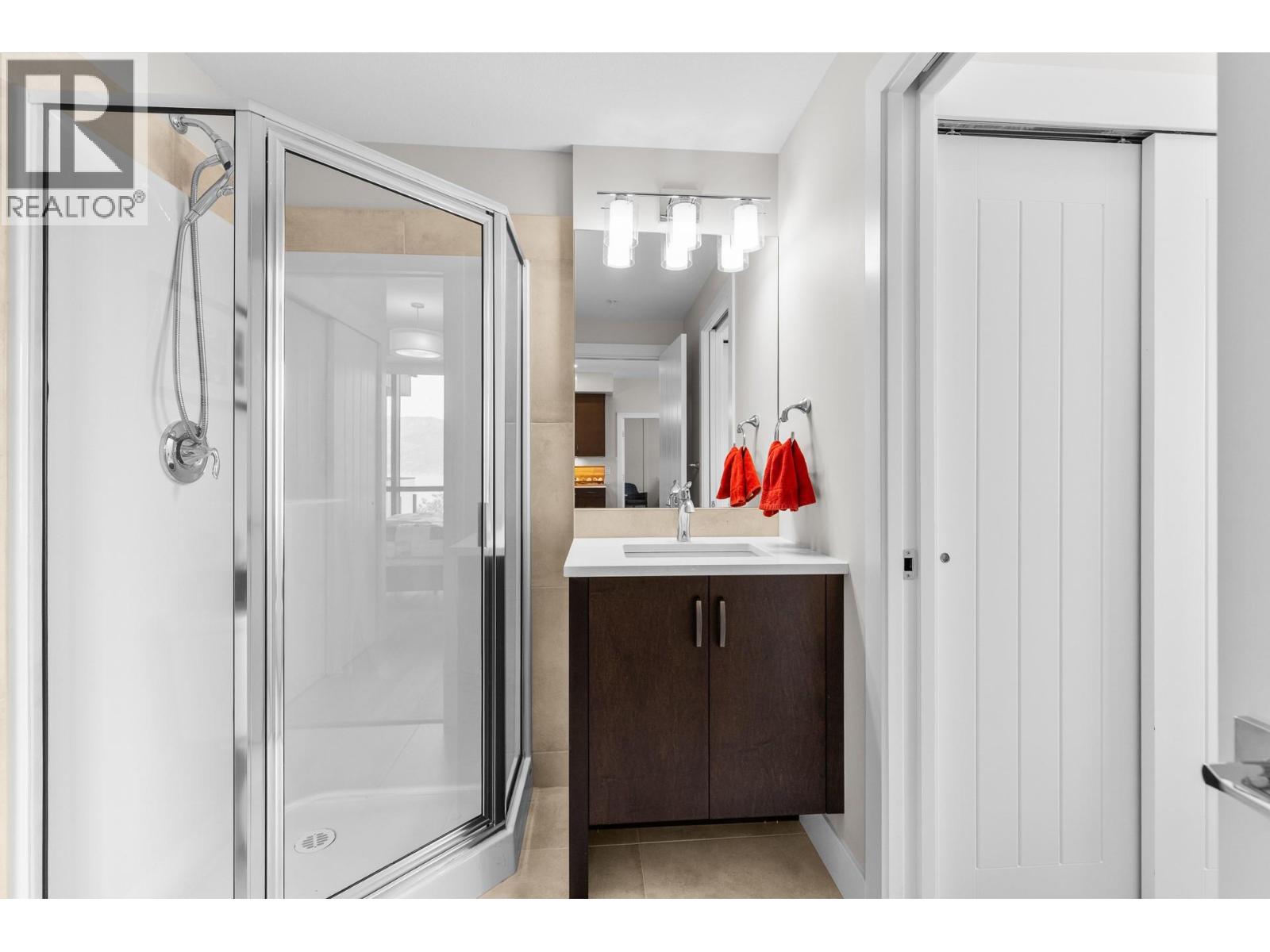 #302 3475 Granite Close - 29