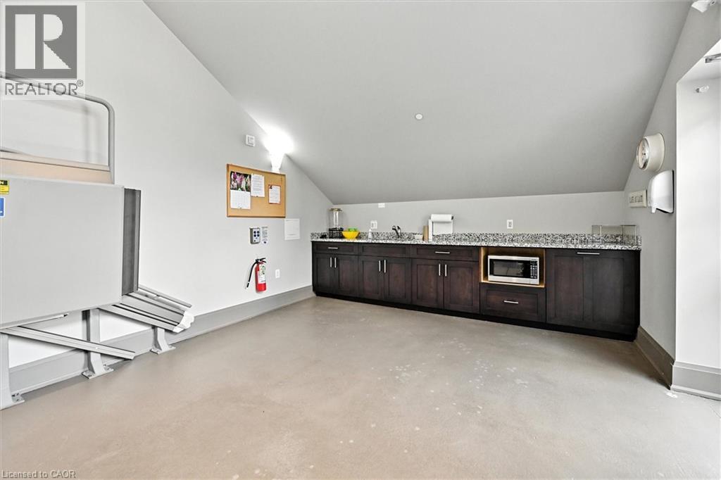 397 KING Street W Unit# 306, Dundas, Ontario, L9H1W9 — Photo 4