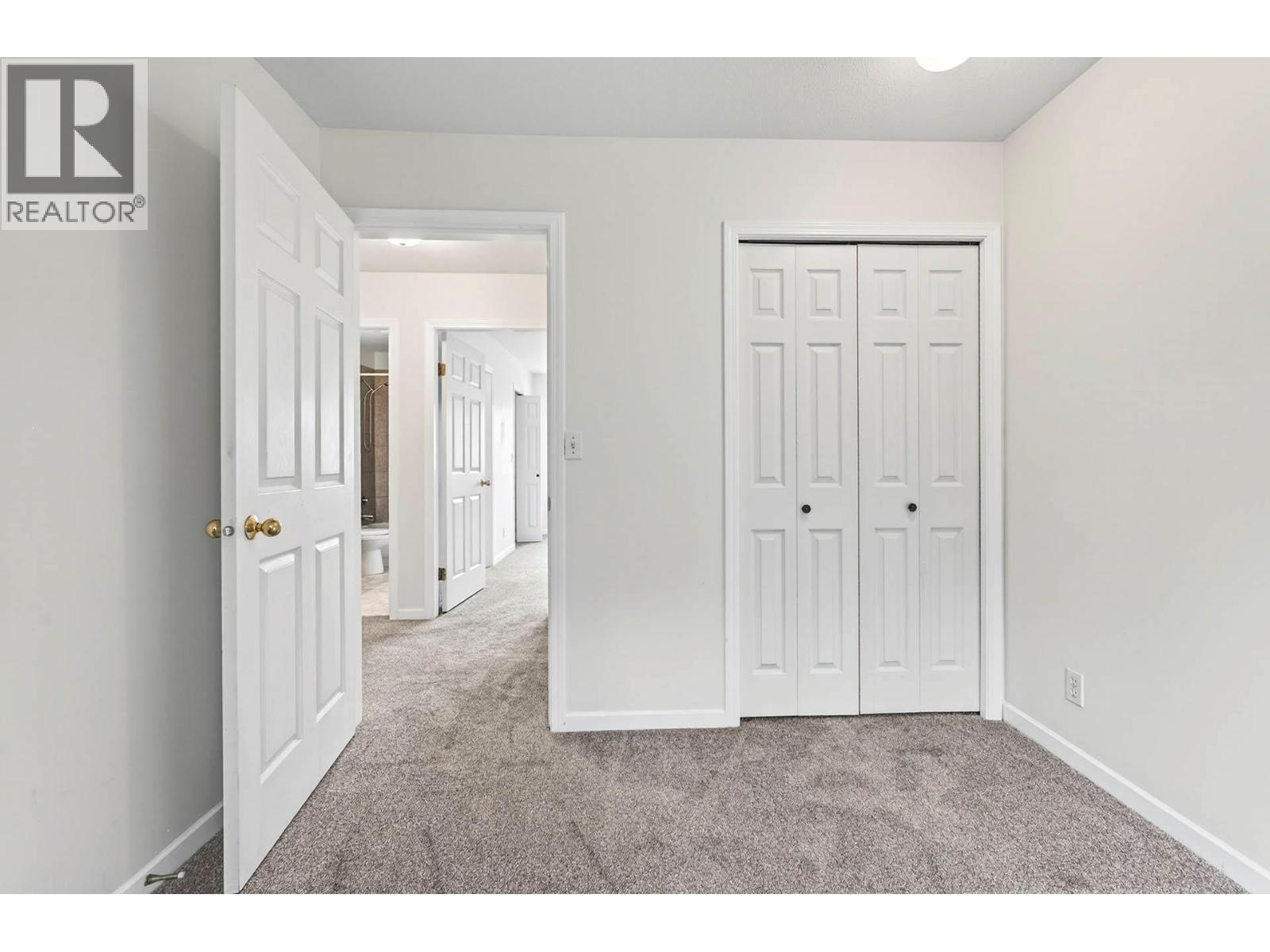 #15 2050 QU'APPELLE Boulevard - 21