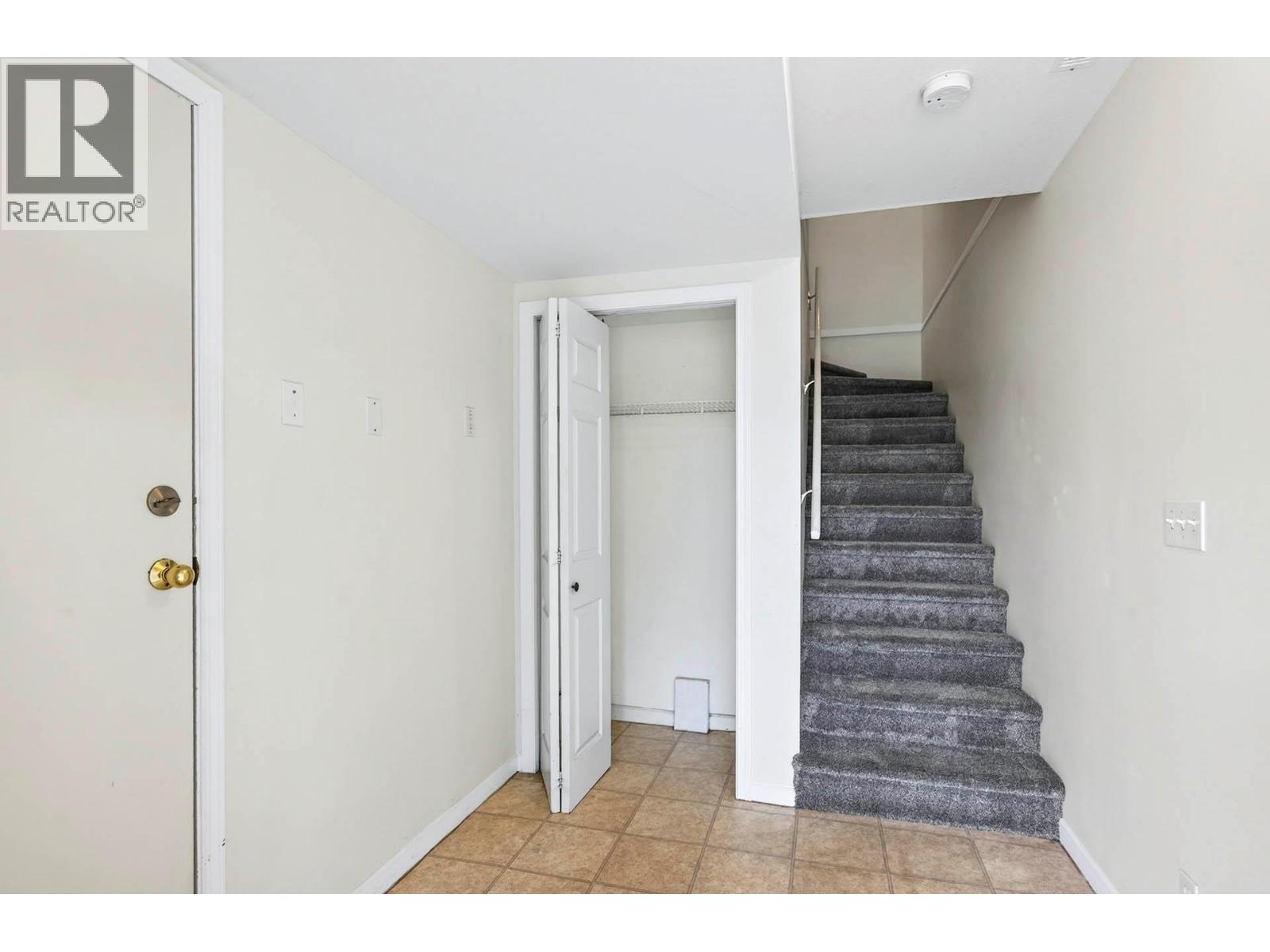 #15 2050 QU'APPELLE Boulevard - Image 3