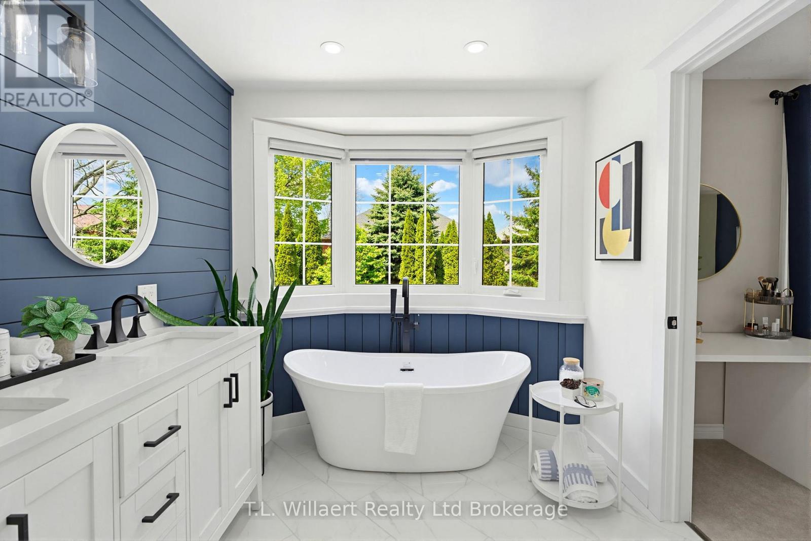 10 WOODSIDE DRIVE - 27