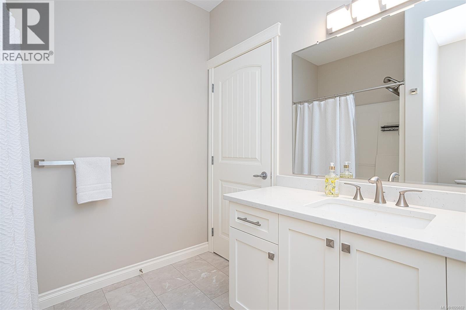 514 Ballou Pl - 24