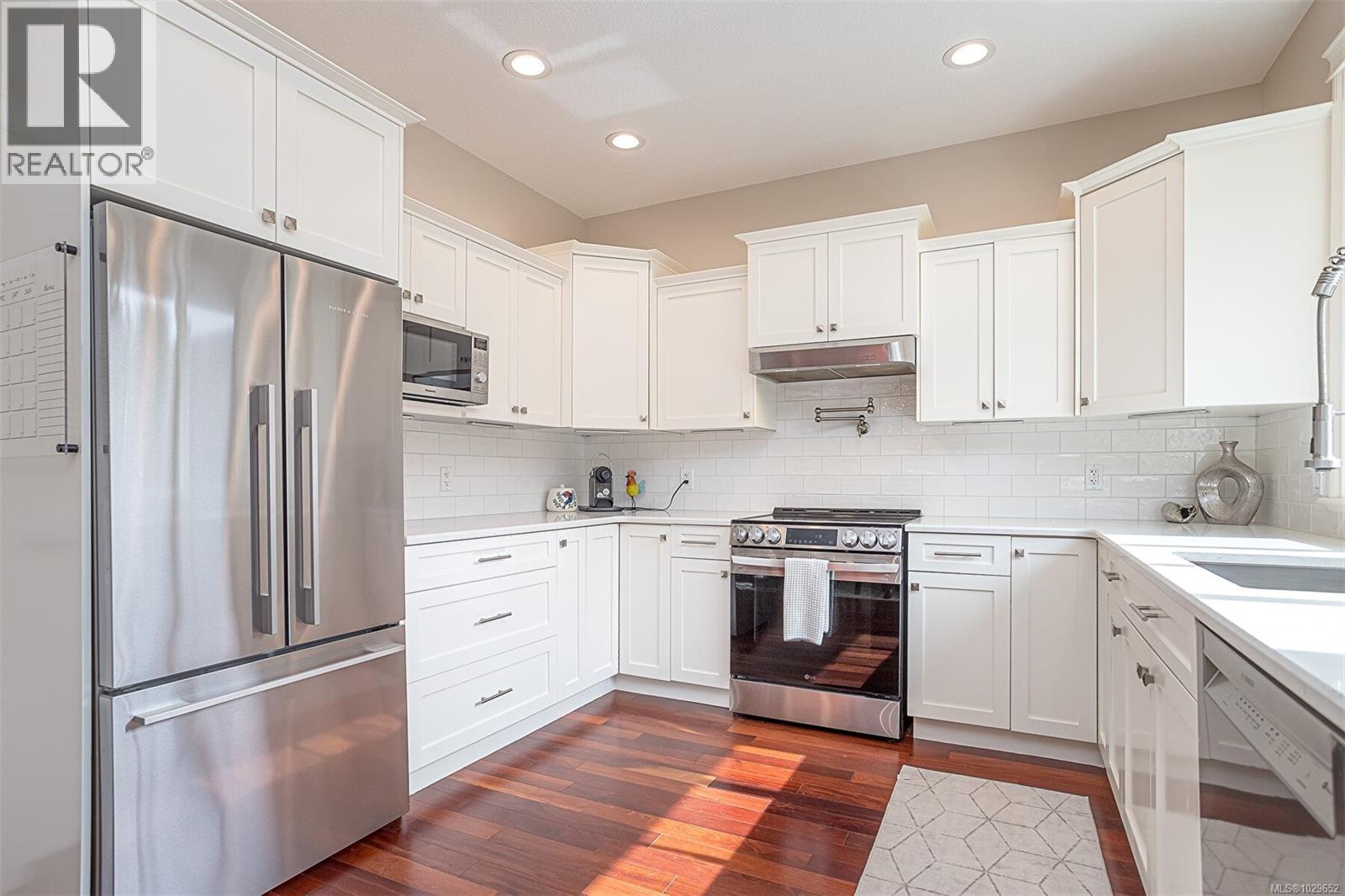 514 Ballou Pl - 16