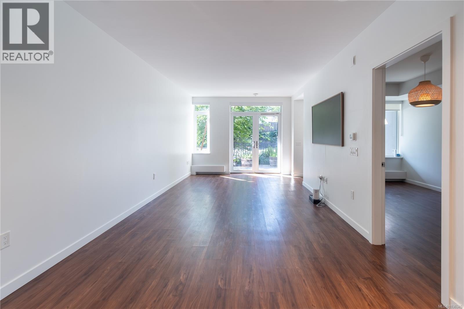 #108 369 Tyee Rd - 11