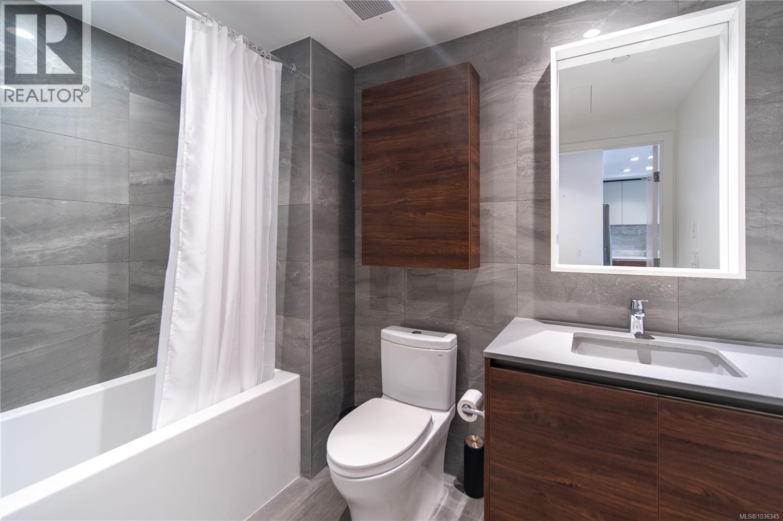 #108 369 Tyee Rd - 22