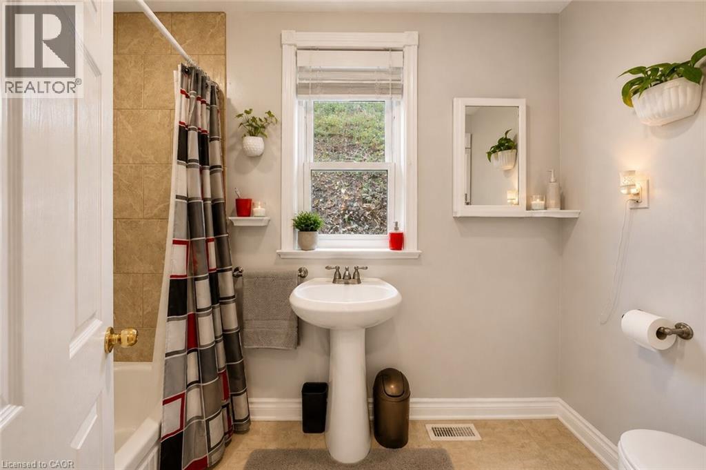 1343 HIDDEN VALLEY Road - 22