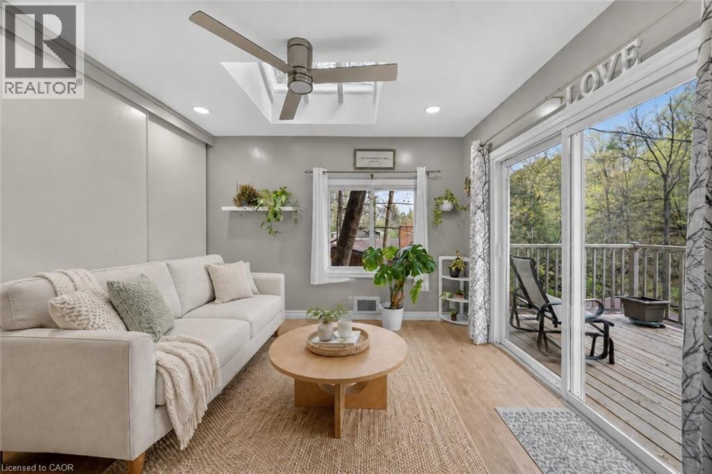 1343 HIDDEN VALLEY Road - 23