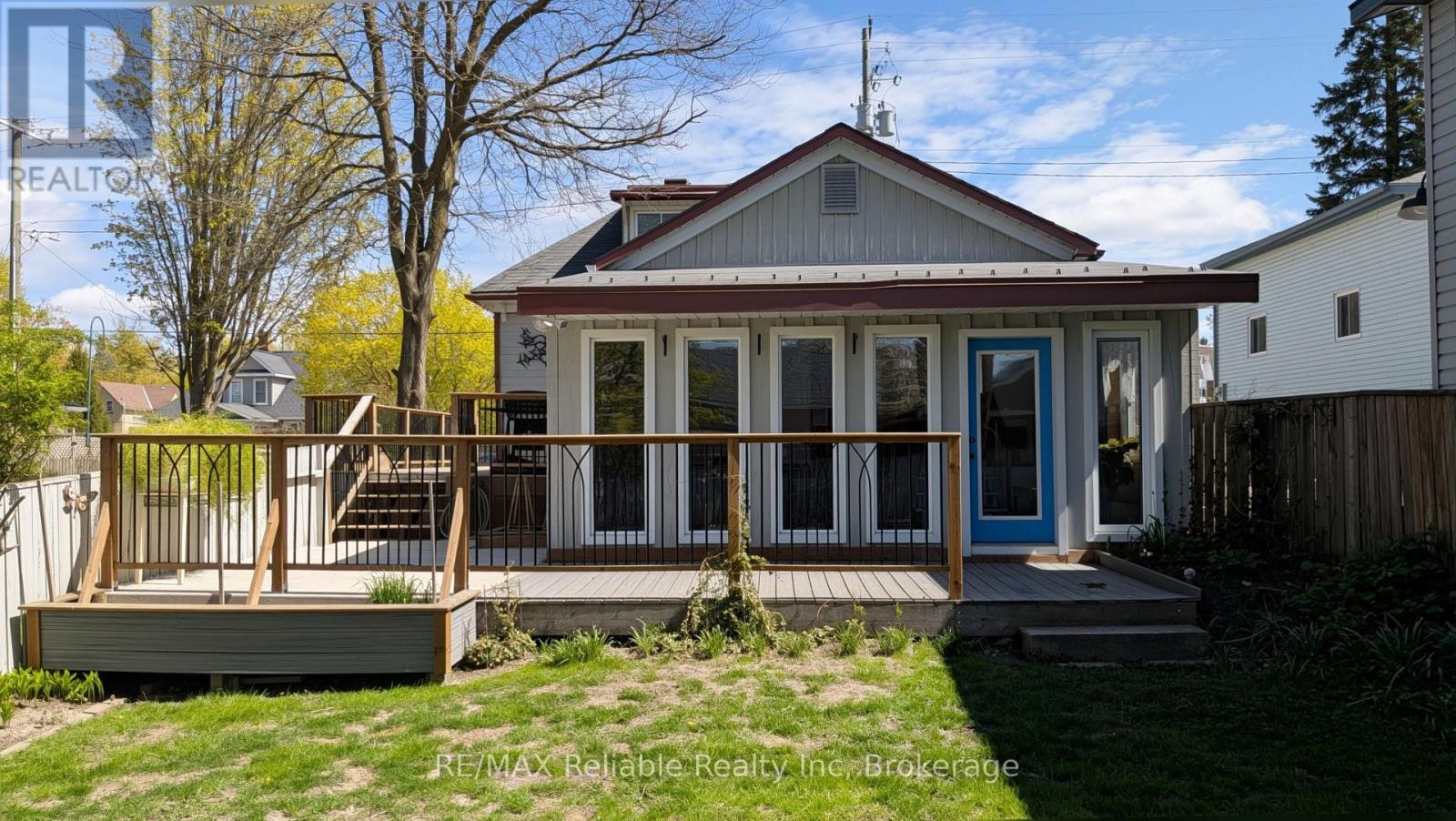 32 RATTENBURY STREET W - 37