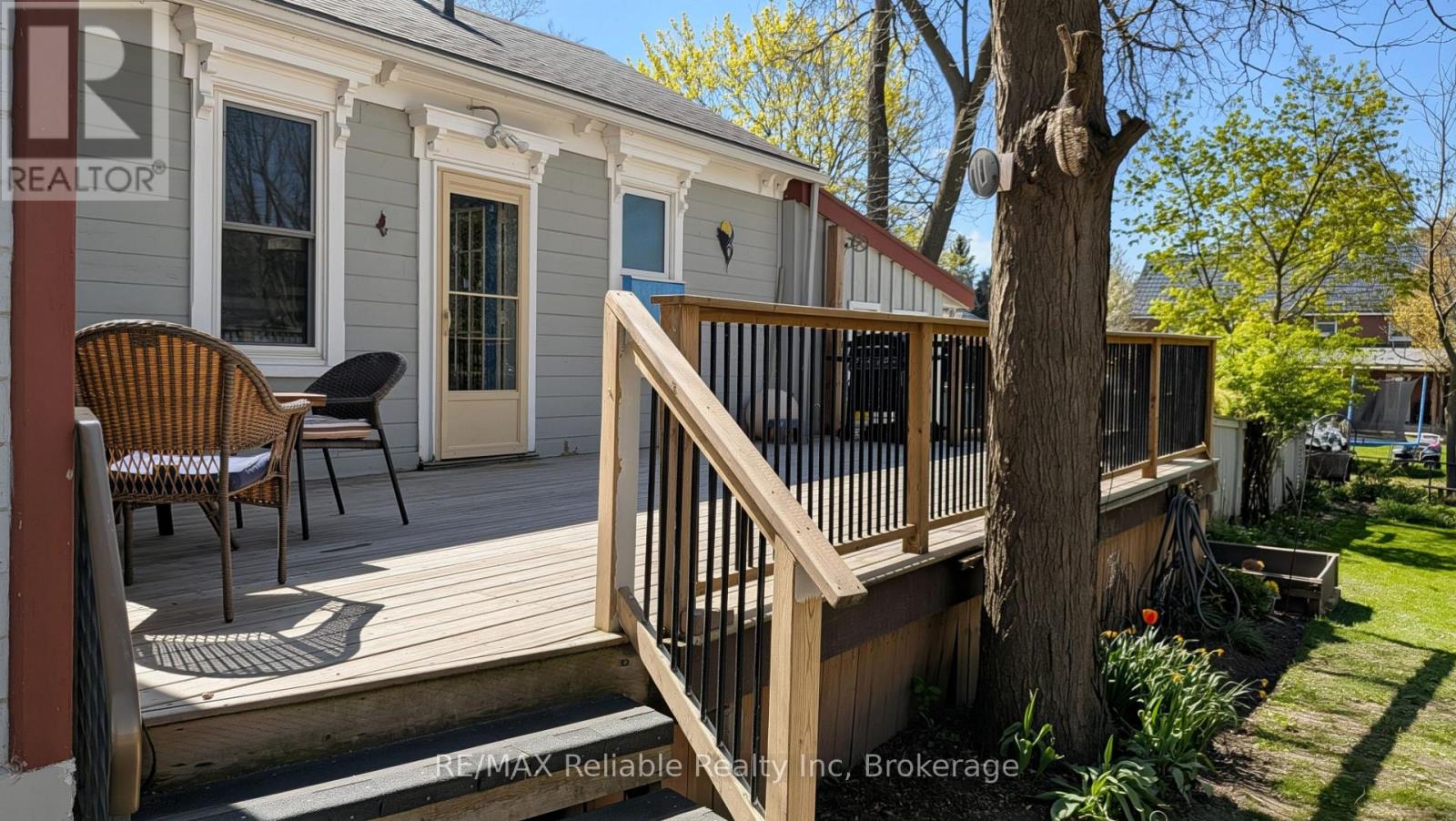 32 RATTENBURY STREET W - 43