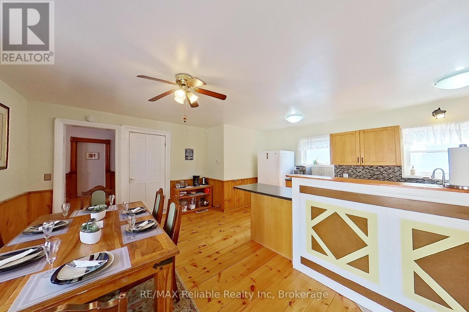 32 RATTENBURY STREET W - 6