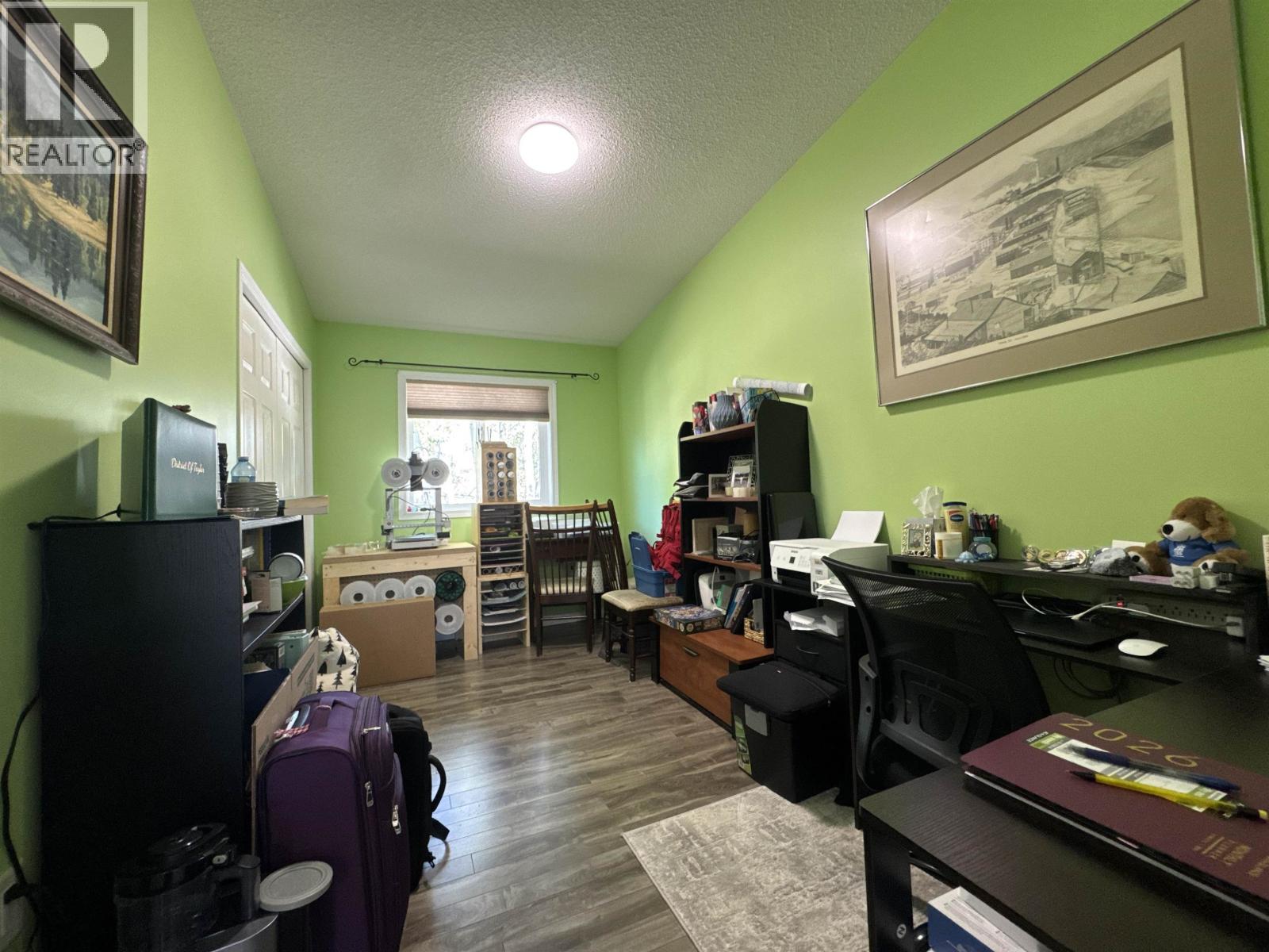 9616 FAIRWAY AVENUE - 11