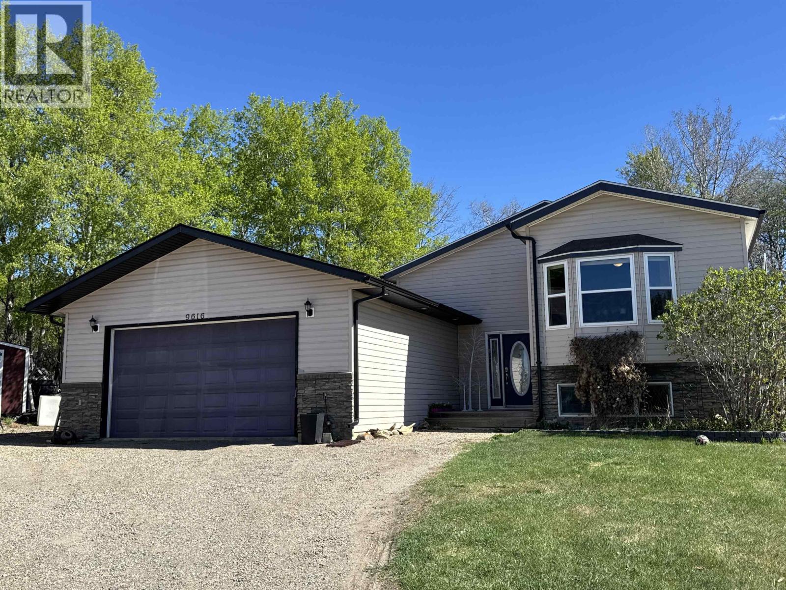 9616 FAIRWAY AVENUE - 1