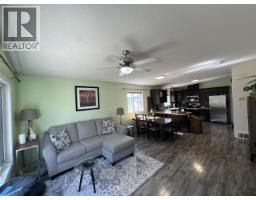 Laundry room - 9616 Fairway Avenue, Taylor, BC V0C2K0 Photo 7