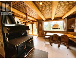 1425 Bobbie Burns Road, Lumby, BC V0E2C4 Photo 30