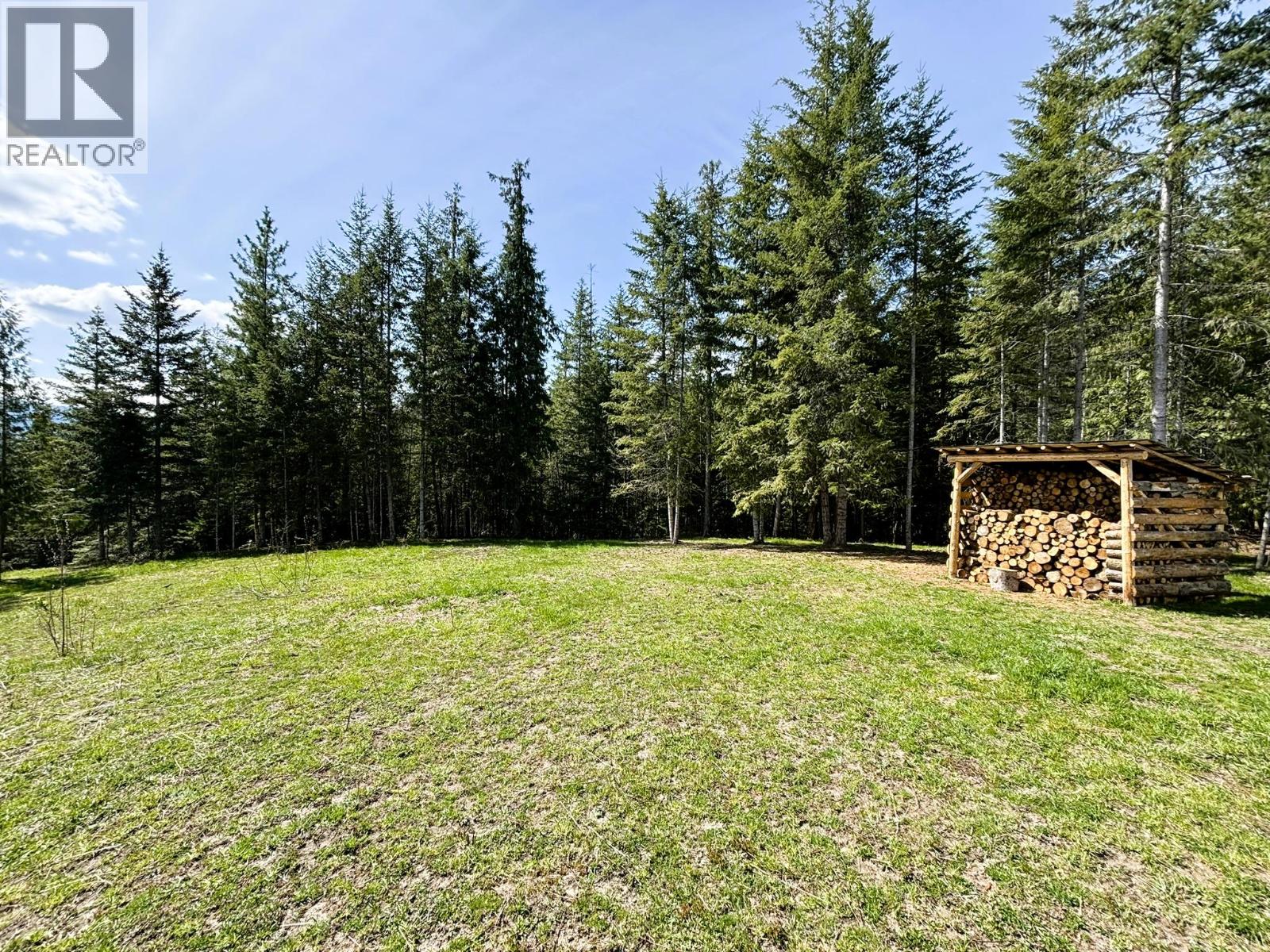 1425 Bobbie Burns Road - 10