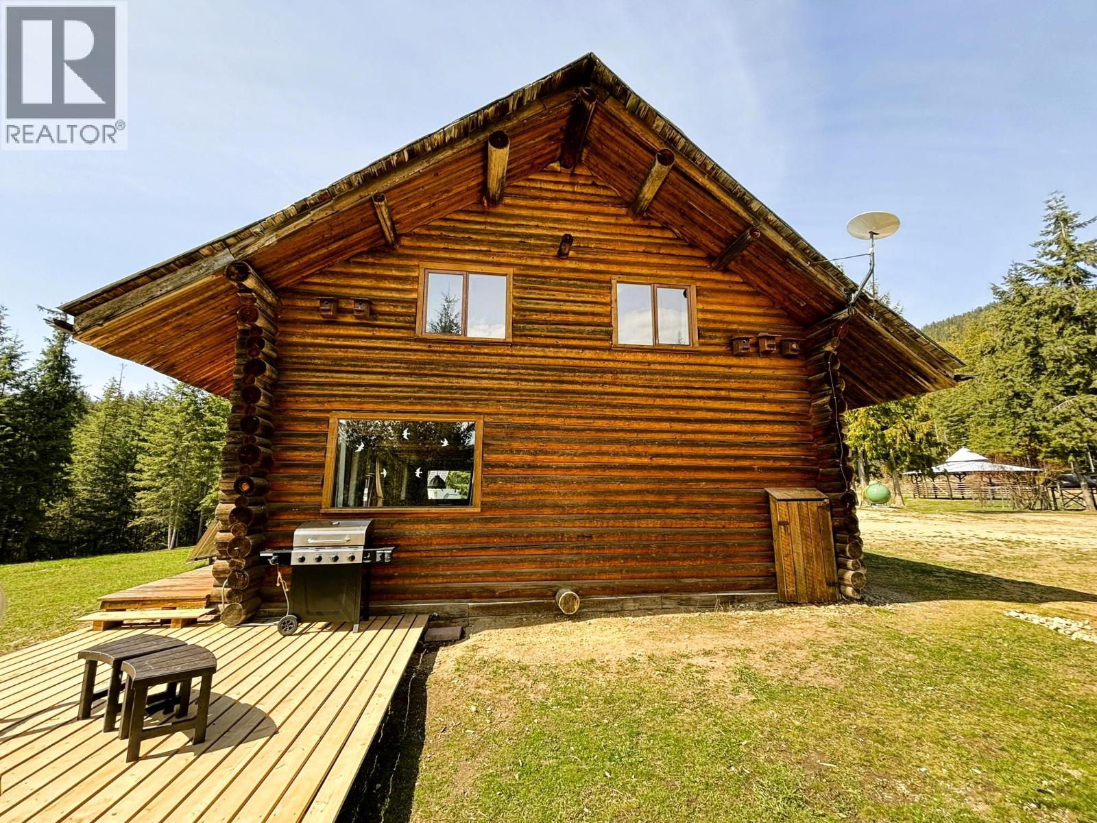 1425 Bobbie Burns Road - 6