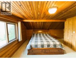 1425 Bobbie Burns Road, Lumby, BC V0E2C4 Photo 22