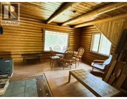 1425 Bobbie Burns Road, Lumby, BC V0E2C4 Photo 14