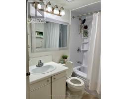Bedroom 3 - 603 - 90 Ling Road, Toronto, ON M1E4Y3 Photo 6