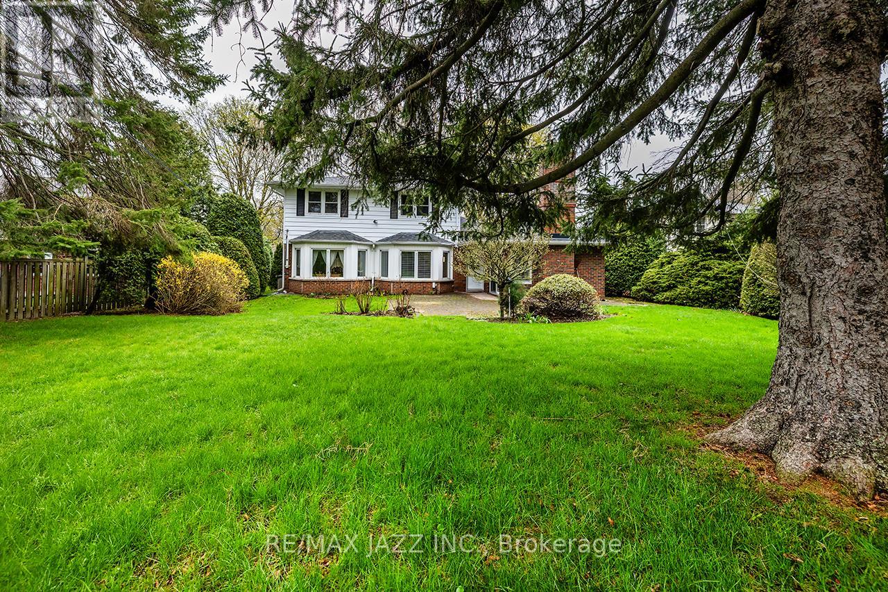 233 WELLINGTON STREET - 38