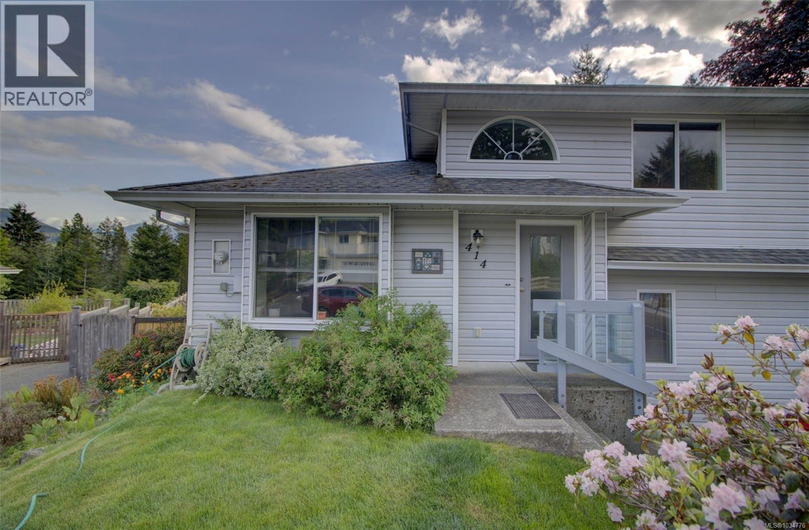 414 Donner Dr - 39