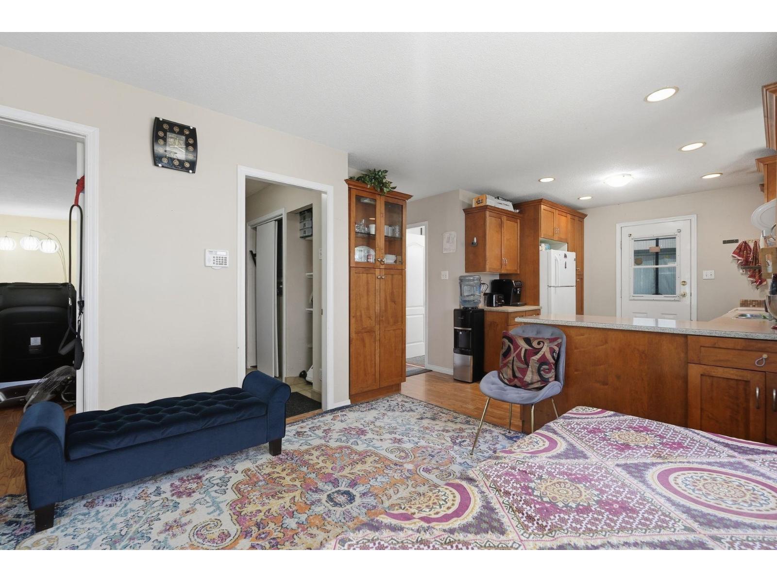 11470 95 Avenue, Delta