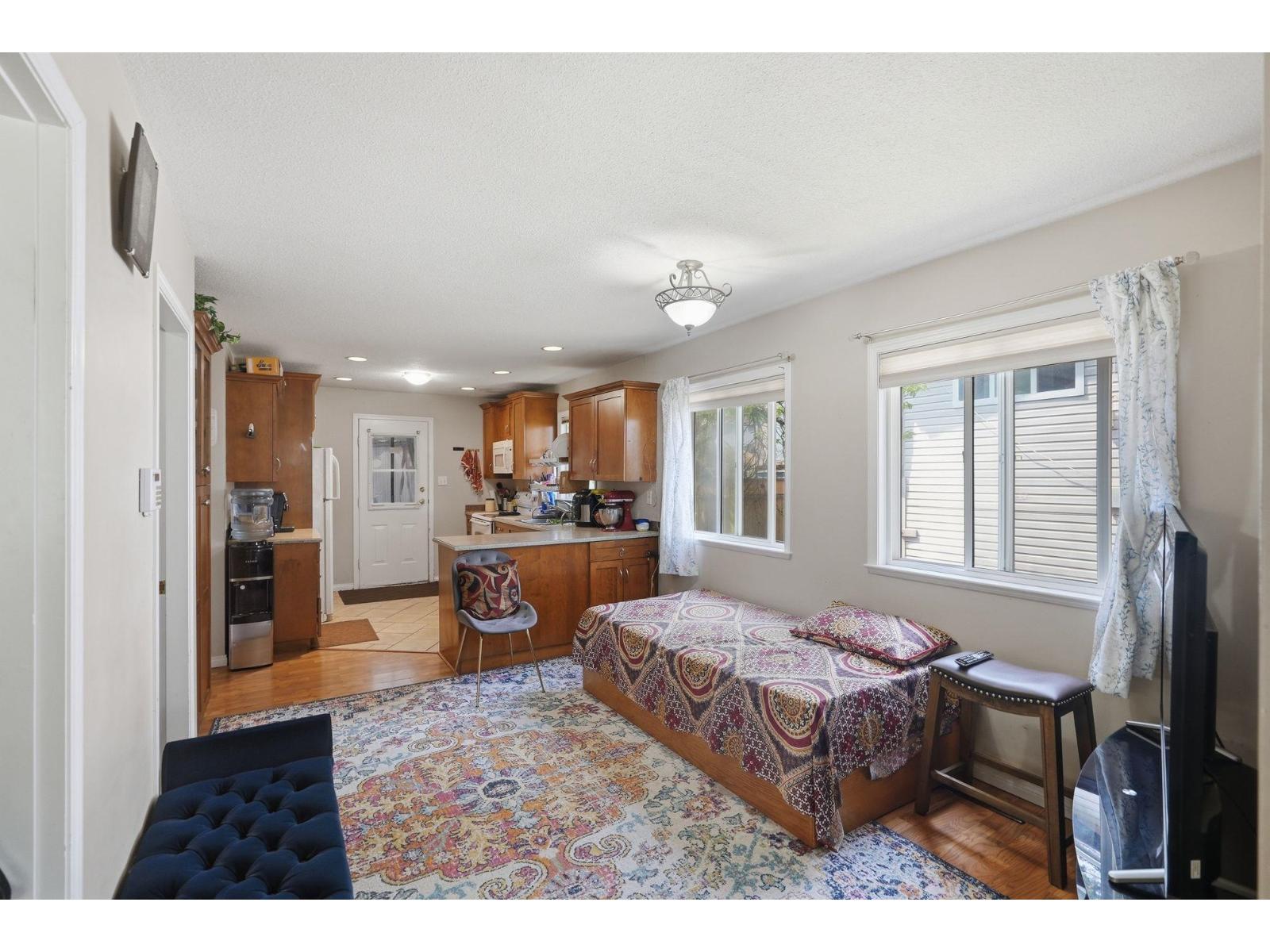11470 95 Avenue, Delta