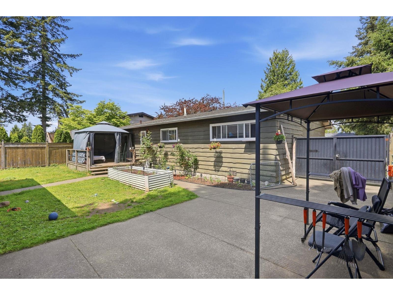 11470 95 Avenue, Delta