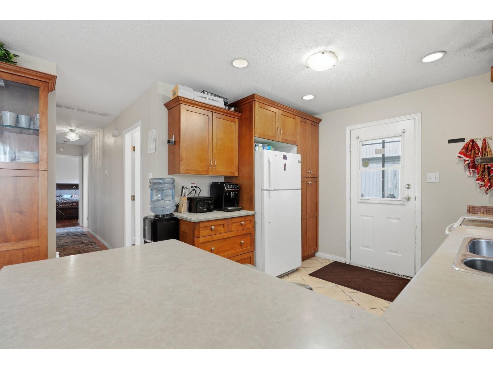 11470 95 Avenue, Delta