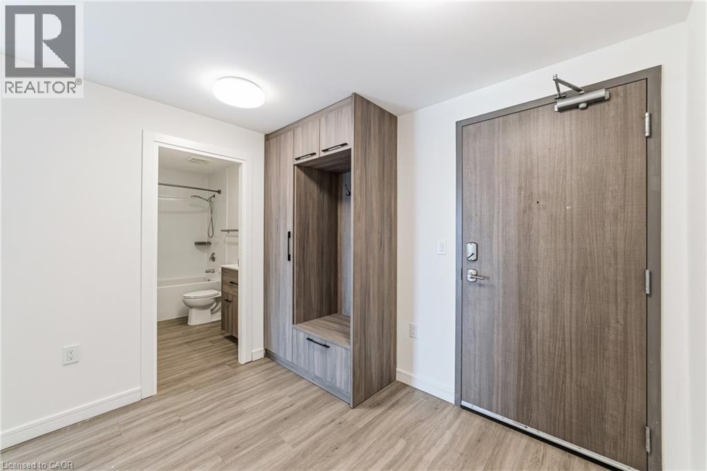 49 WALNUT Street S Unit# 912, Hamilton, Ontario, L8N2L1 — Photo 8