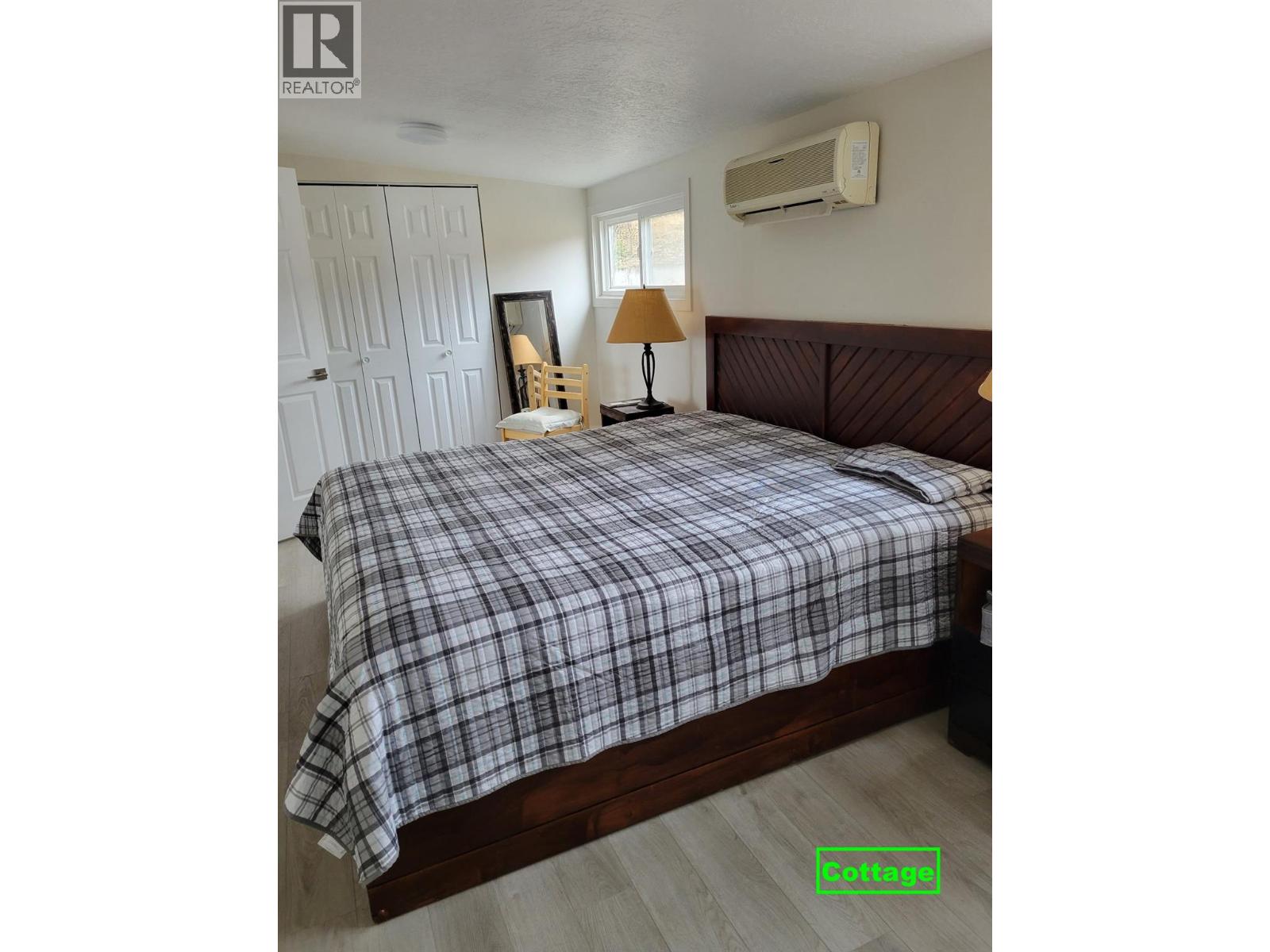 8405 104th Avenue, Osoyoos